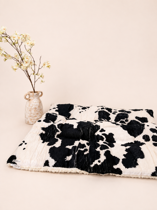 Funk Haus flat bed in Cow Bella